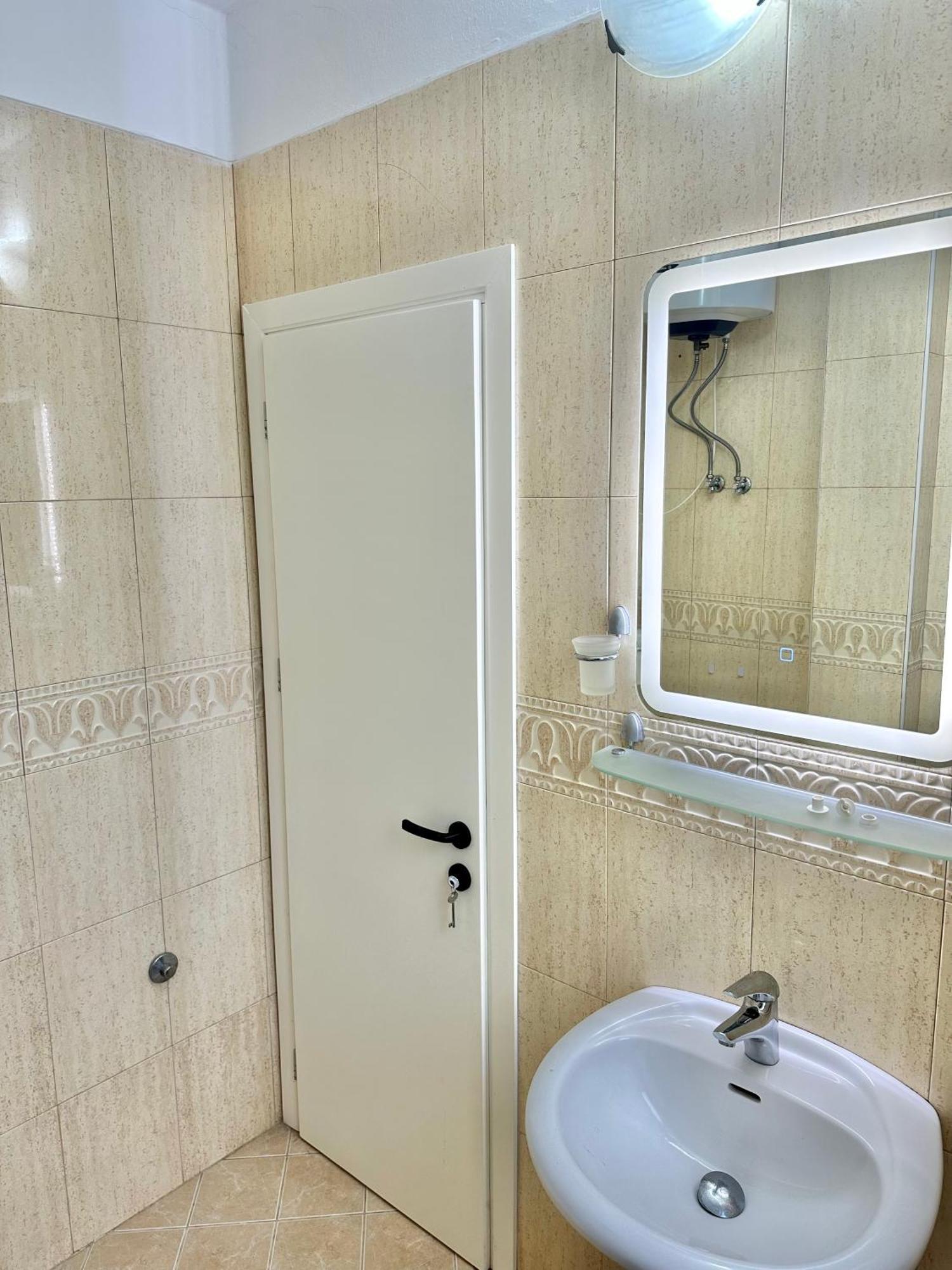 Beachfront Bliss Durres Ngoại thất bức ảnh
